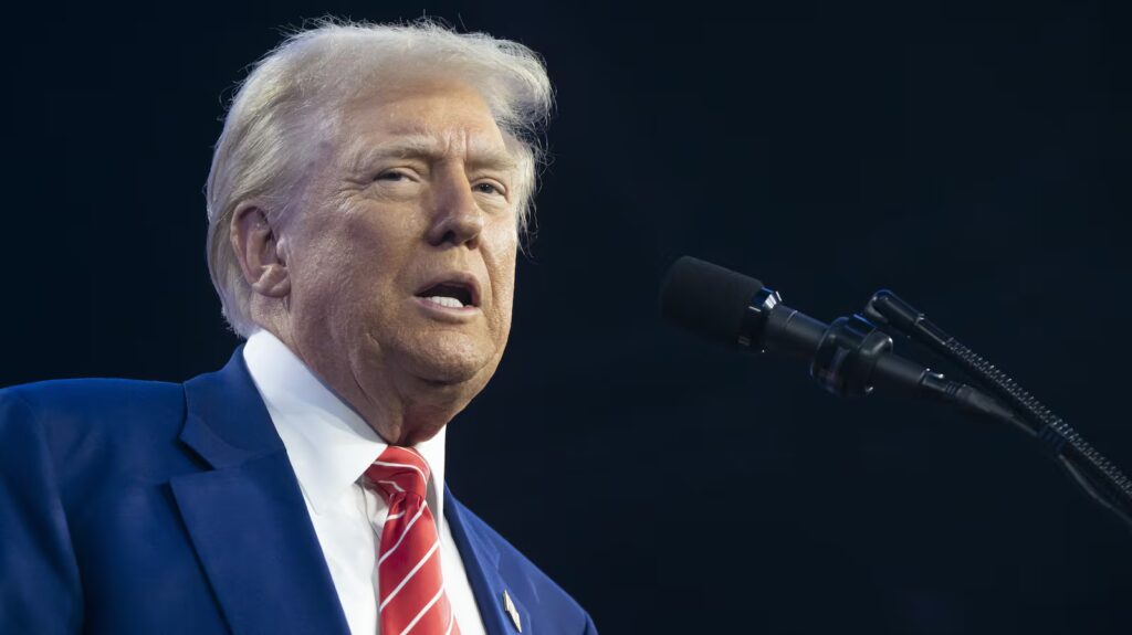 LOCURA DE DONALD TRUMP ¡Quiere cambiarle el nombre al Golfo de México!