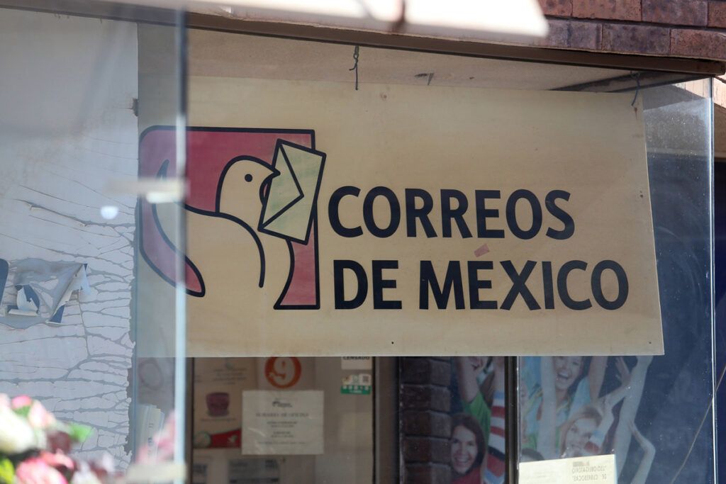 Correos de México suspende de forma temporal los envíos hacia EU