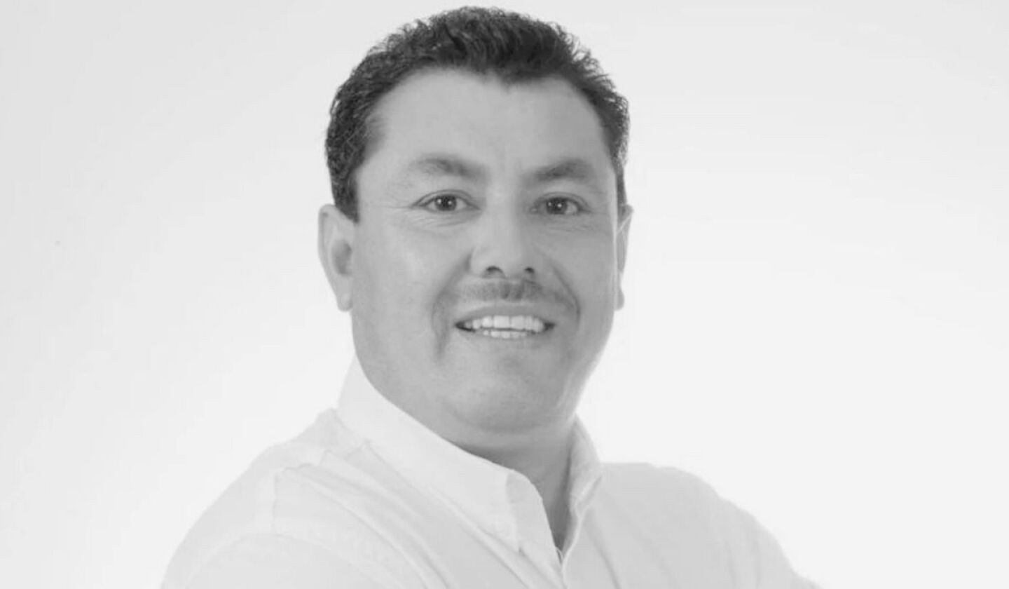 Asesinan a exalcalde de Las Minas, Veracruz, y a su hijo en ataque armado